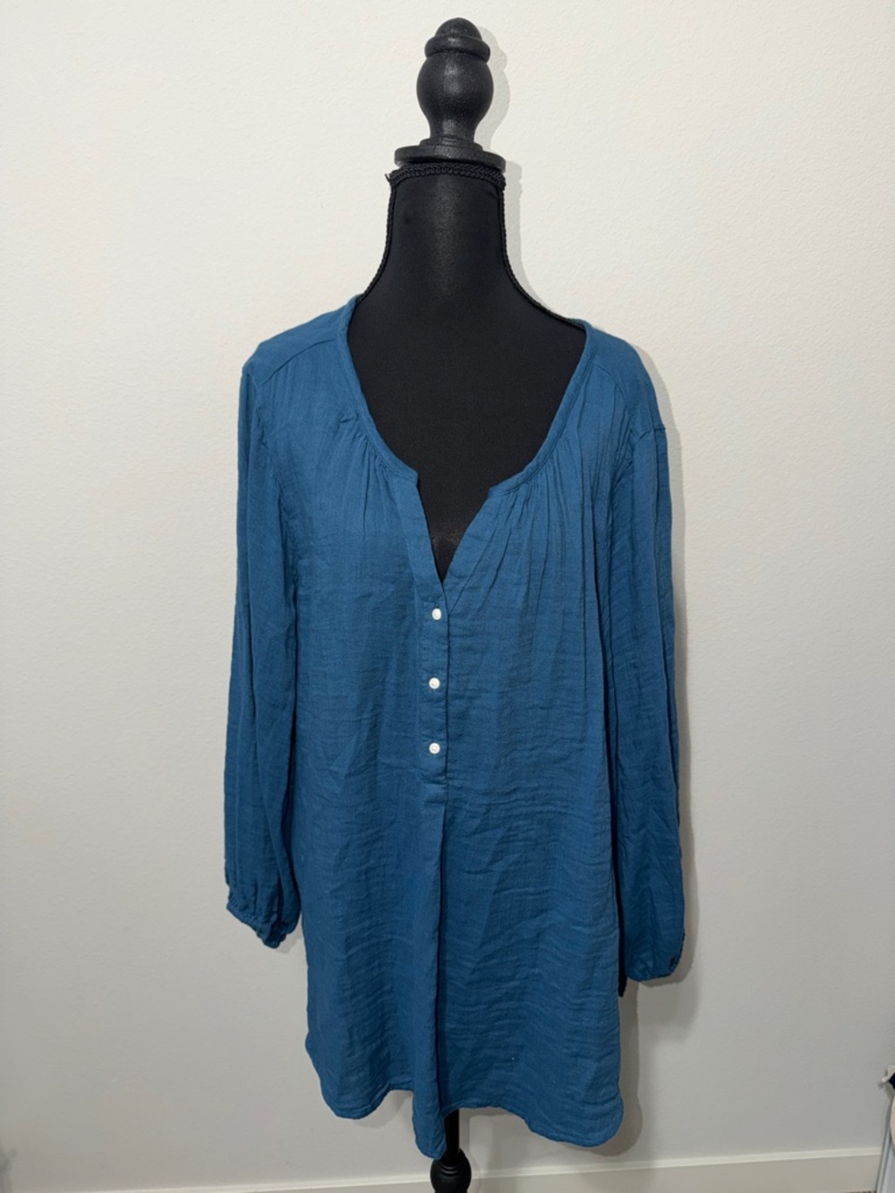 Old Navy Teal Blue Henley Tunic Top. SU26